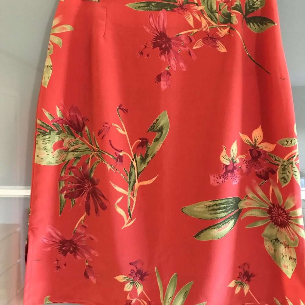 Mini skirts, size S